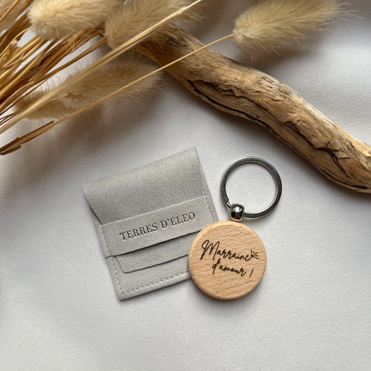 Porte-clés en bois gravé