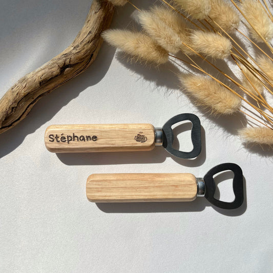 Décapsuleur en bois personnalisé